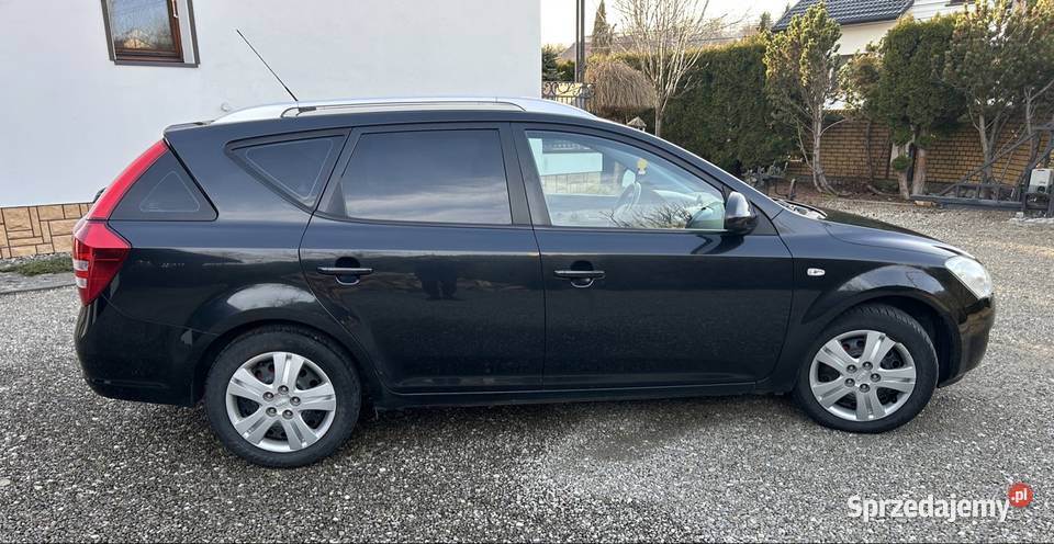 Kia Ceed 16 CRDI światła przeciwmgielne podkarpackie sprzedam