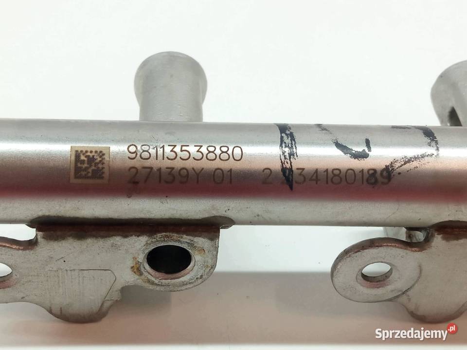 LISTWA WTRYSKOWA 9811353880 12 TURBO THP Rok produkcji 2018 sprzedam