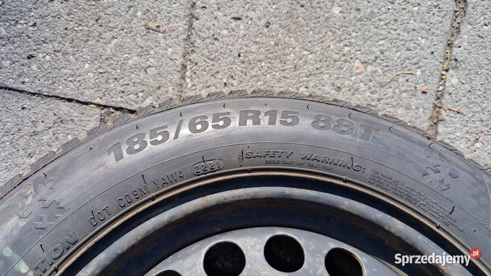 Komplet 4 kół zimowych KUMHO 18565R15 na Samochodowe lubelskie Chełm