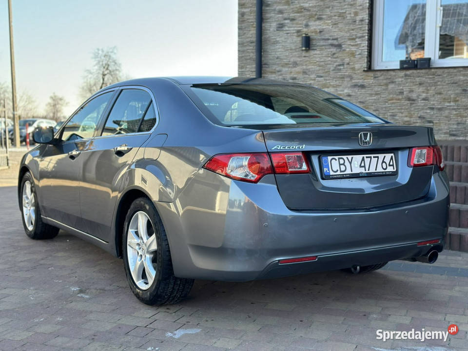 Honda Accord VIII 2008 Sadlno