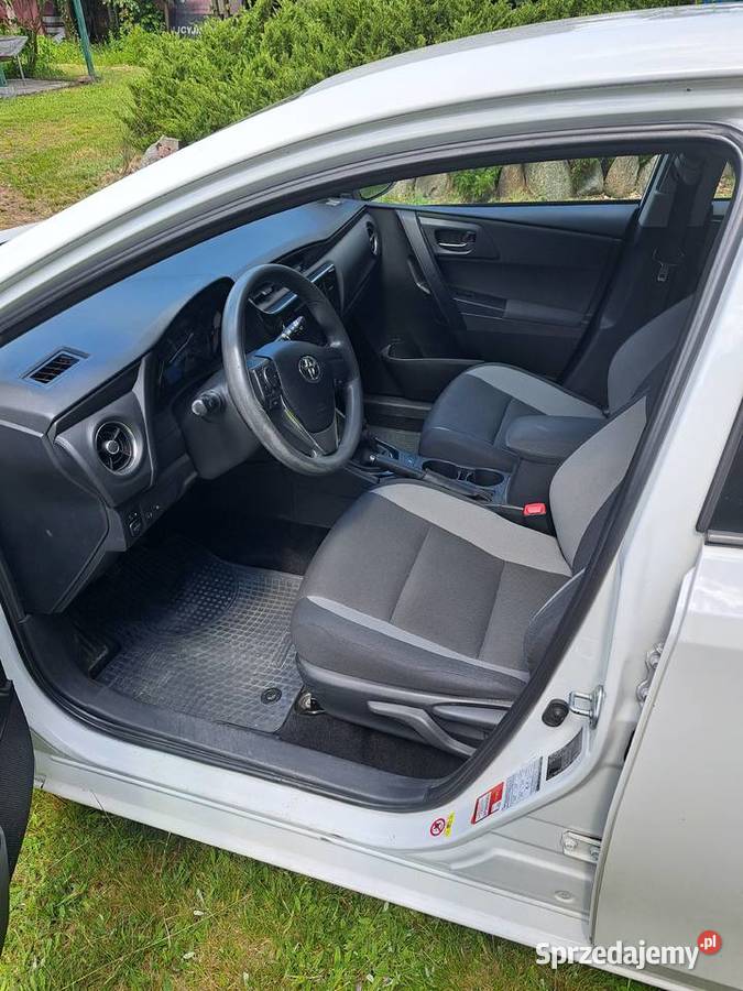 Toyota Auris 4/5 Warszawa