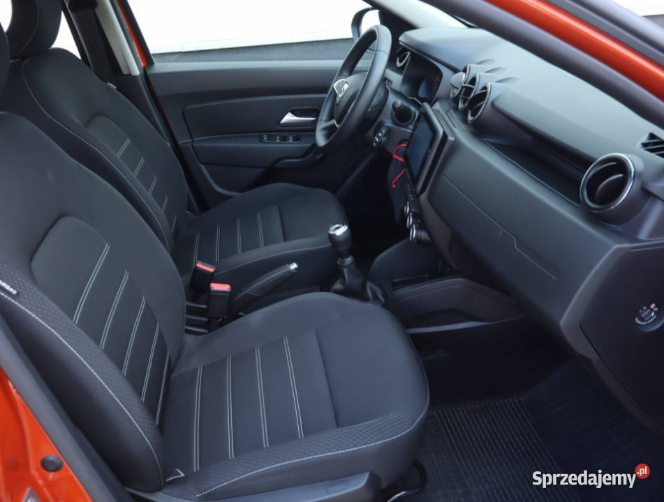 Dacia Duster 10 TCe komputer pokładowy