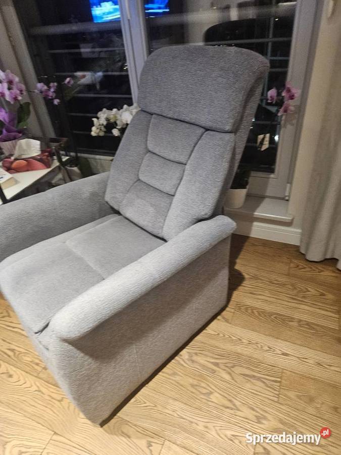Fotel z funkcją relaks