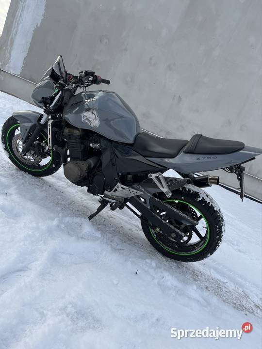 Sprzedam Kawasaki z750 2006 r 35760km