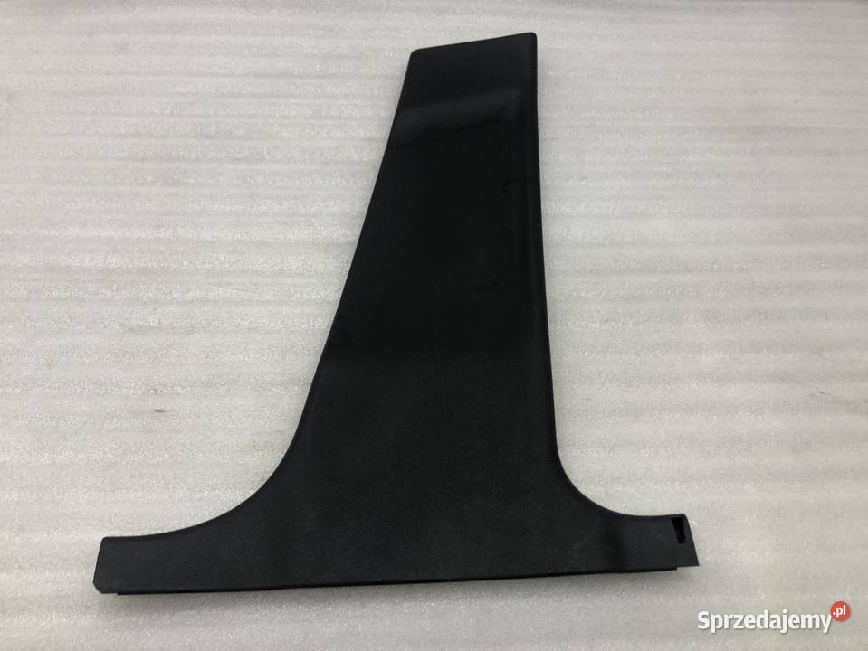 OSŁONA SŁUPKA B PRAWA MERCEDES W204 2046900425 osobowe