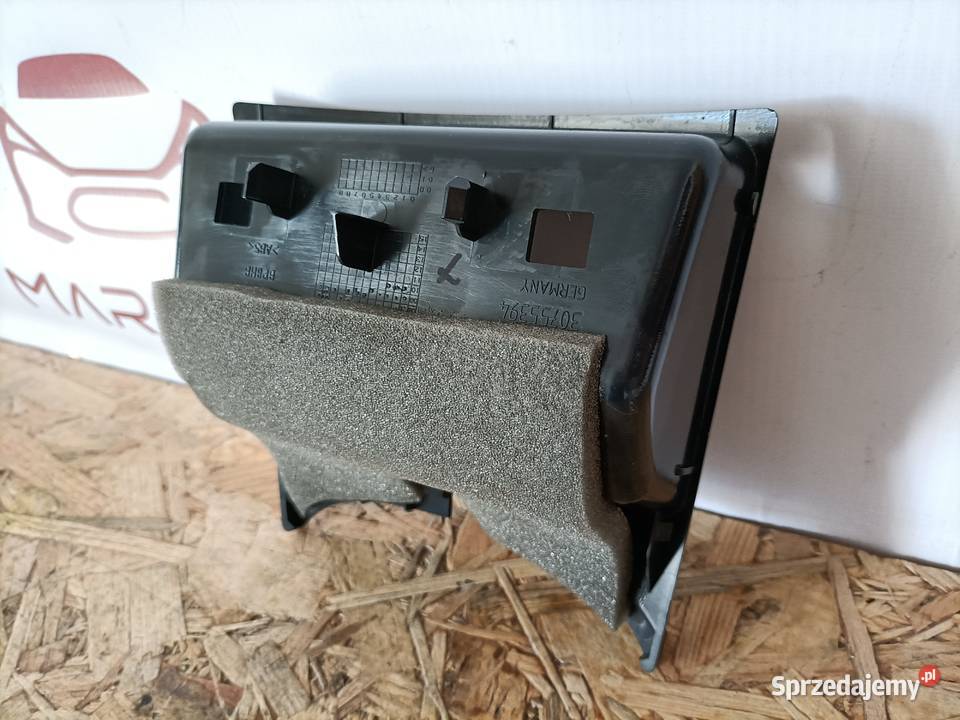 VOLVO V50 LIFT PLASTIK SCHOWEK OSŁONA TUNELU Pleszew