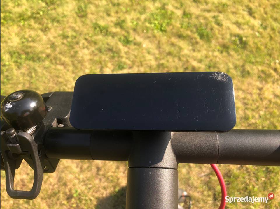 Sprzedam Hulajnoge Elektryczną Navee V25I Pro Gomunice