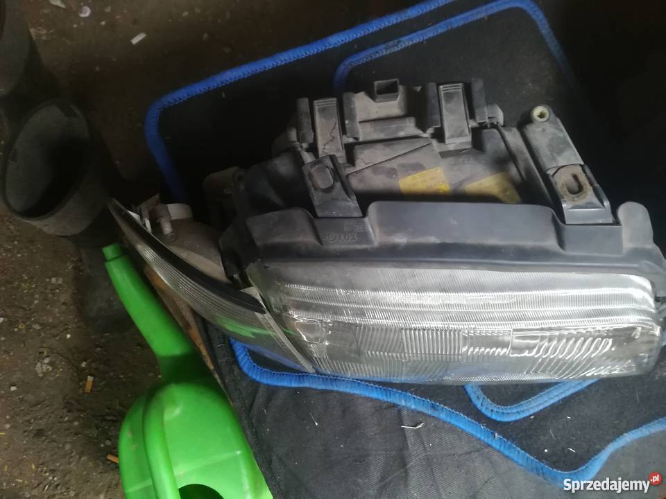 Lampy przód Audi A4 B5 części Brzydowo