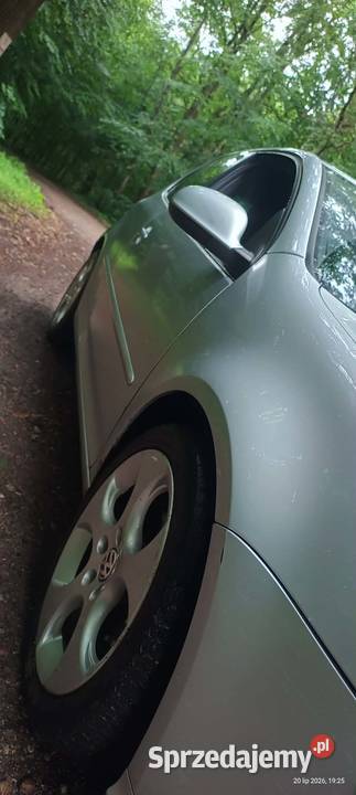 SPRZEDAM GOLFA 5 16MPI SPORTLINE Sławno sprzedam