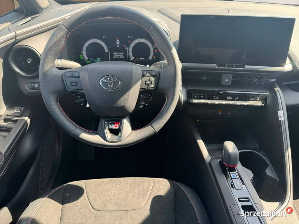 Toyota CHR Nowa Hybryda 197 GR Sport Niska przyciemniane szyby Szczecinek