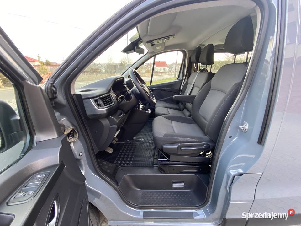 Renault Trafic 20 150 9 osobowy Salon Polska wspomaganie kierownicy Trafic Rodaki sprzedam