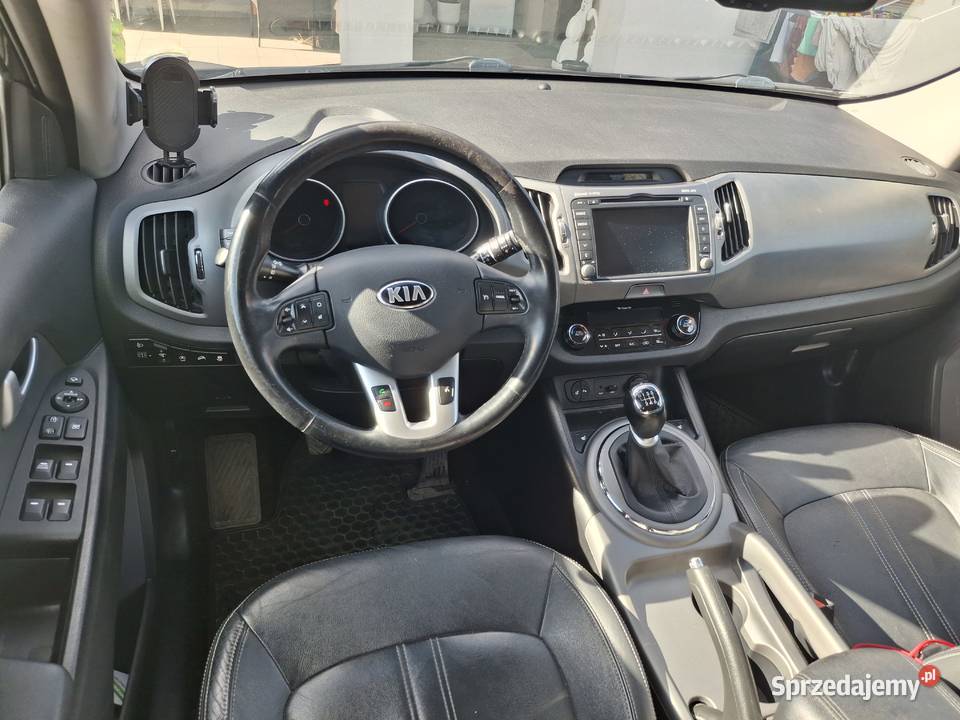 Kia Sportage 3 16 GDI Bogata wersja wyposażenia Procyń