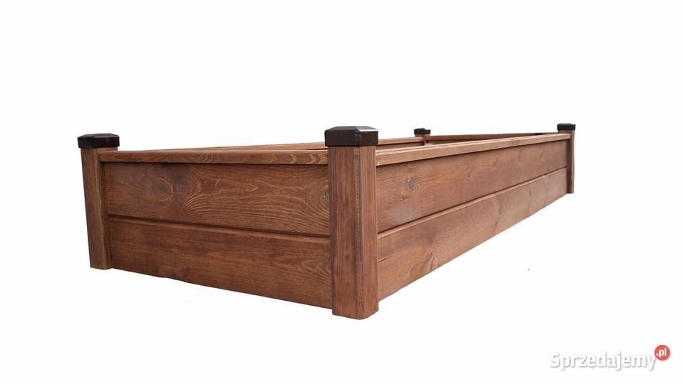 Skrzynka cmentrna z zabiezpieczeniem słupków Nowe Grodziczno