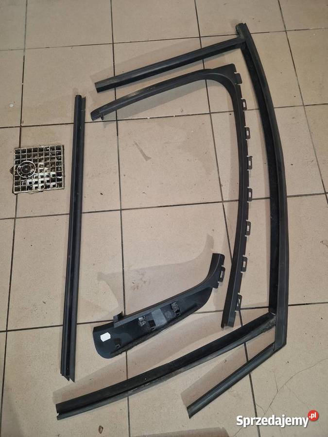 ford c MK2 tapicerka boczek dzwi prawych przód 1600cm3 Limanowa sprzedam