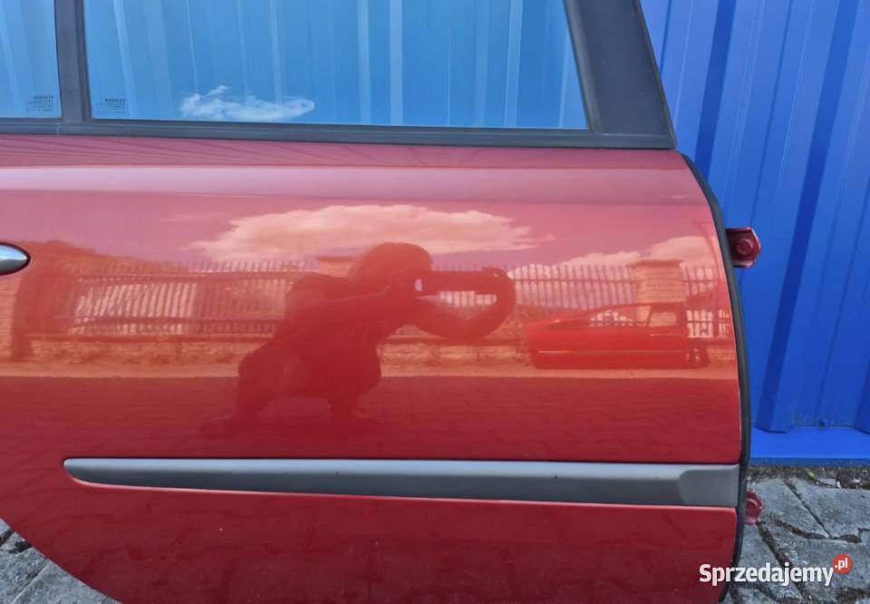 KOMPLETNE DRZWI TYŁ PRAWY RENAULT LAGUNA II 2 HB Drzwi