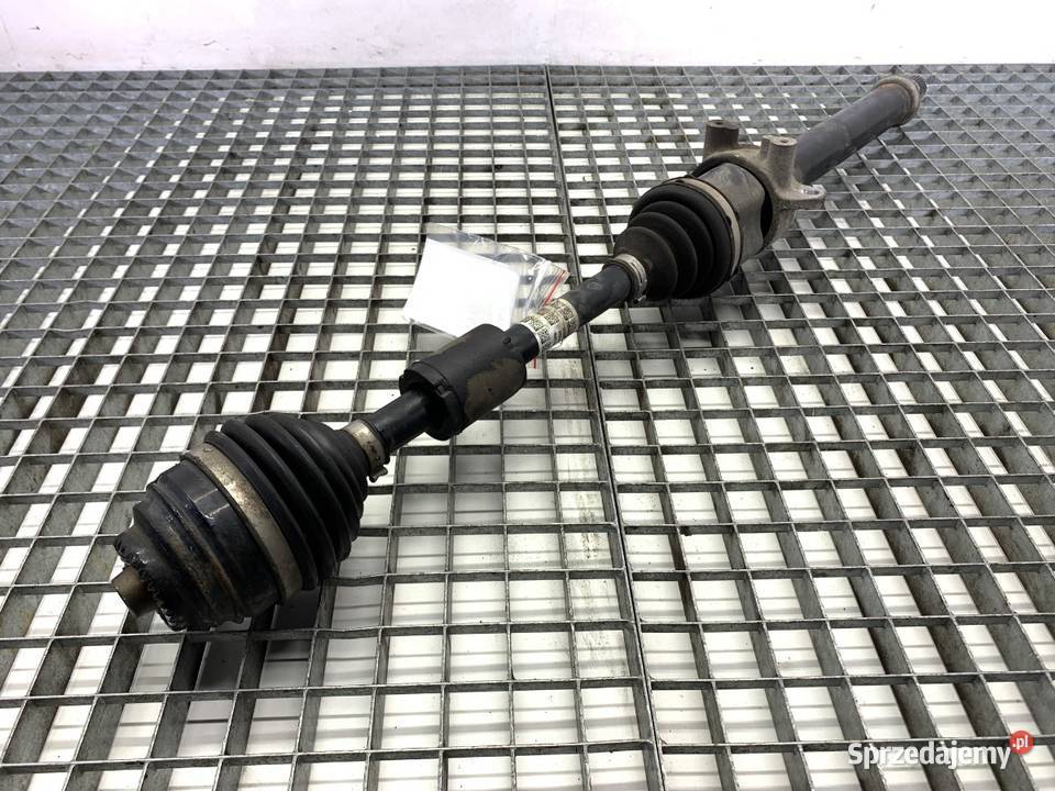 PÓŁOŚ PRAWY PRZÓD BMW F39 8681524 15 140 PRZEGUB