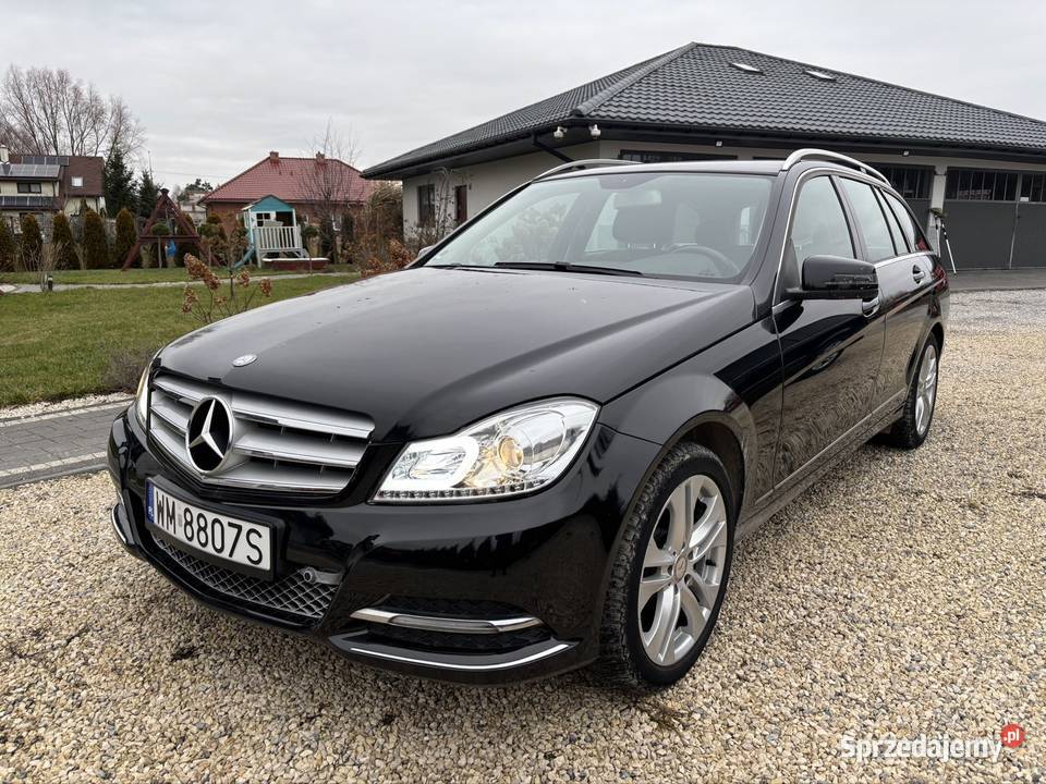 Mercedes C180 2013 mały przebieg Rok produkcji 2013 Sulejówek