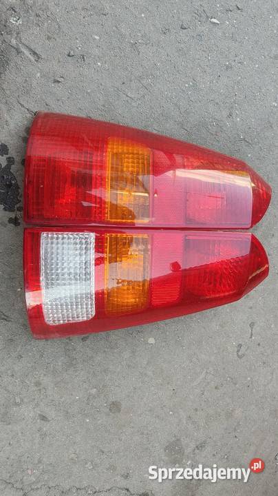 Lampa tylna lampy Ford Focus 1 zespolona lewa Lampy tylne Łódź sprzedam