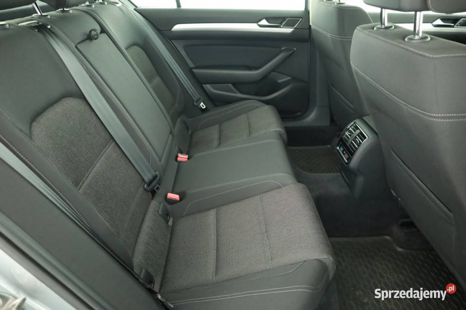 VW Passat 18 TSI centralny zamek Samochody osobowe Piaseczno