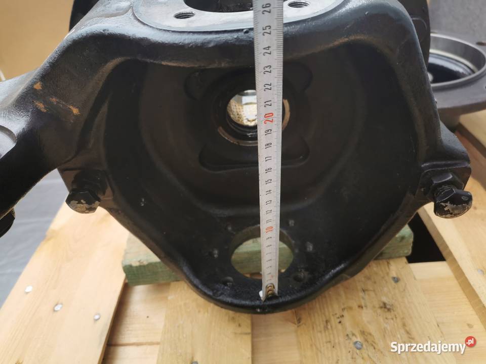 Zwolnica Zwrotnica lewy przód JLG Spicer wielkopolskie Wilkowo