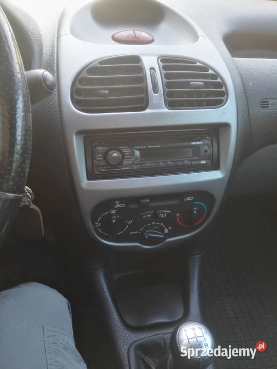 Peugeot 206 14 Generation Czarna Perła aluminiowe felgi Grodzisko