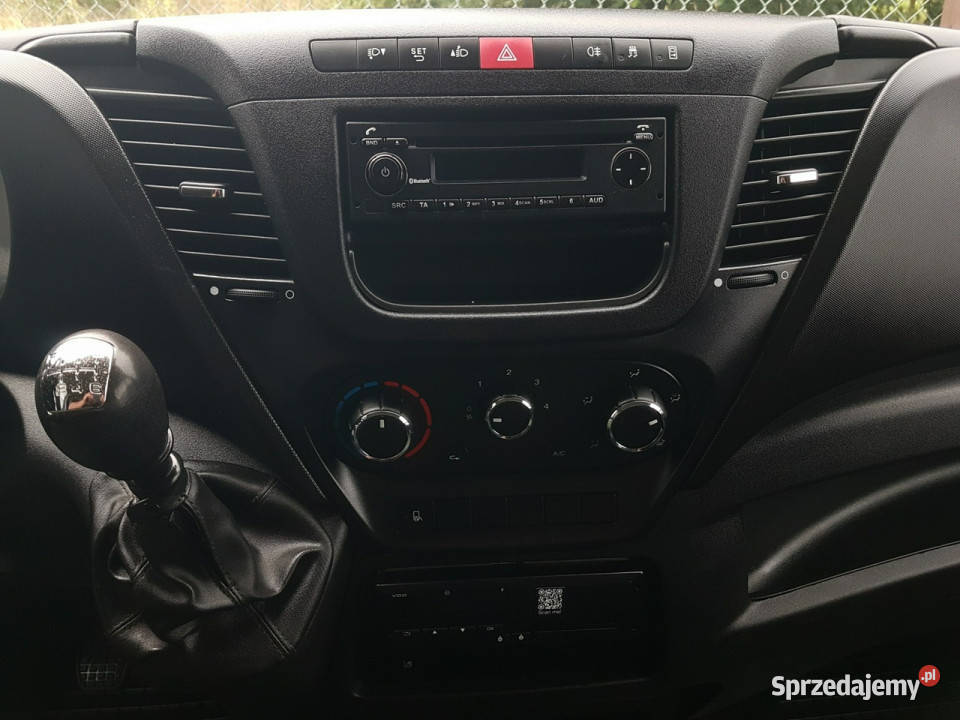Iveco Daily 70C18 V H WINDA 8EP KONTENER manualna Poręba