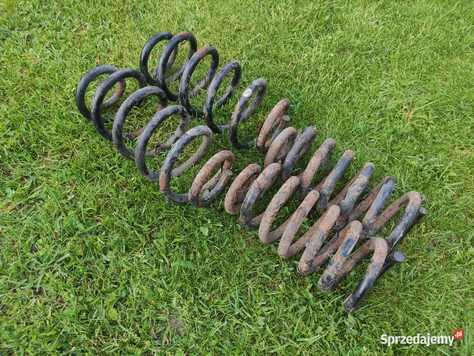 Sprężyny oryginalne audi A8S8 D2 42 quattro Rok produkcji 1996 Motoryzacja Złoczew