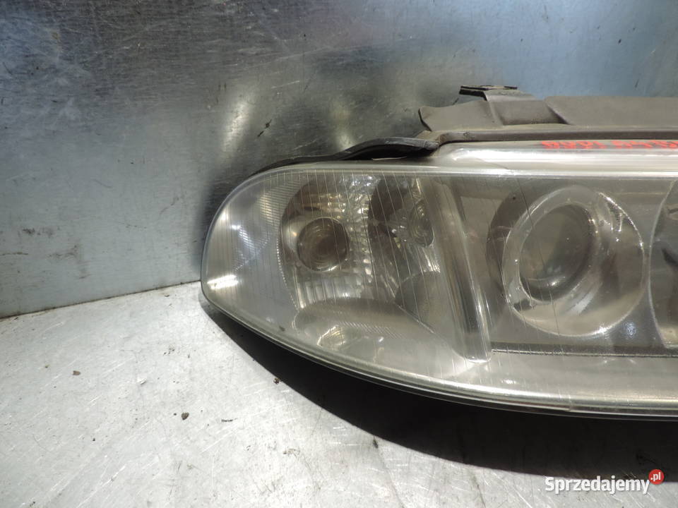 AUDI A4 B5 FL LAMPA PRAWA PRZEDNIA