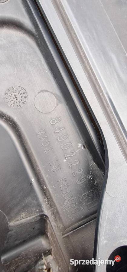 RENAULT RANGE T GAMA LISTWA MASKOWNICA ZDERZAKA Bieleń