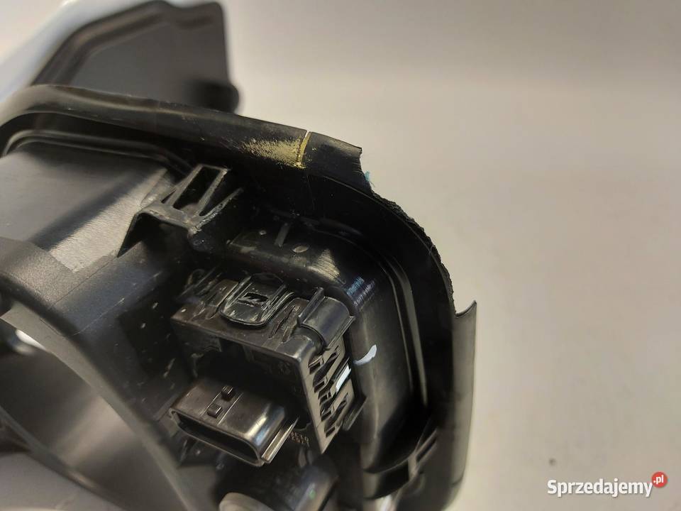 RENAULT Scenic ETech V 5 Klapka gniazda osobowe