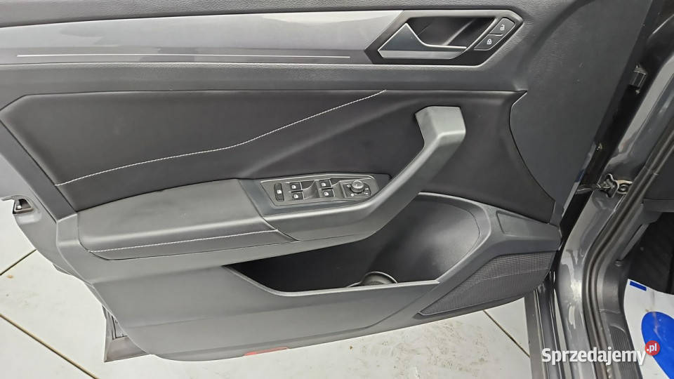 Volkswagen TRoc 15 TSI Style DSG Z Polskiego czujnik zmierzchu Warszawa