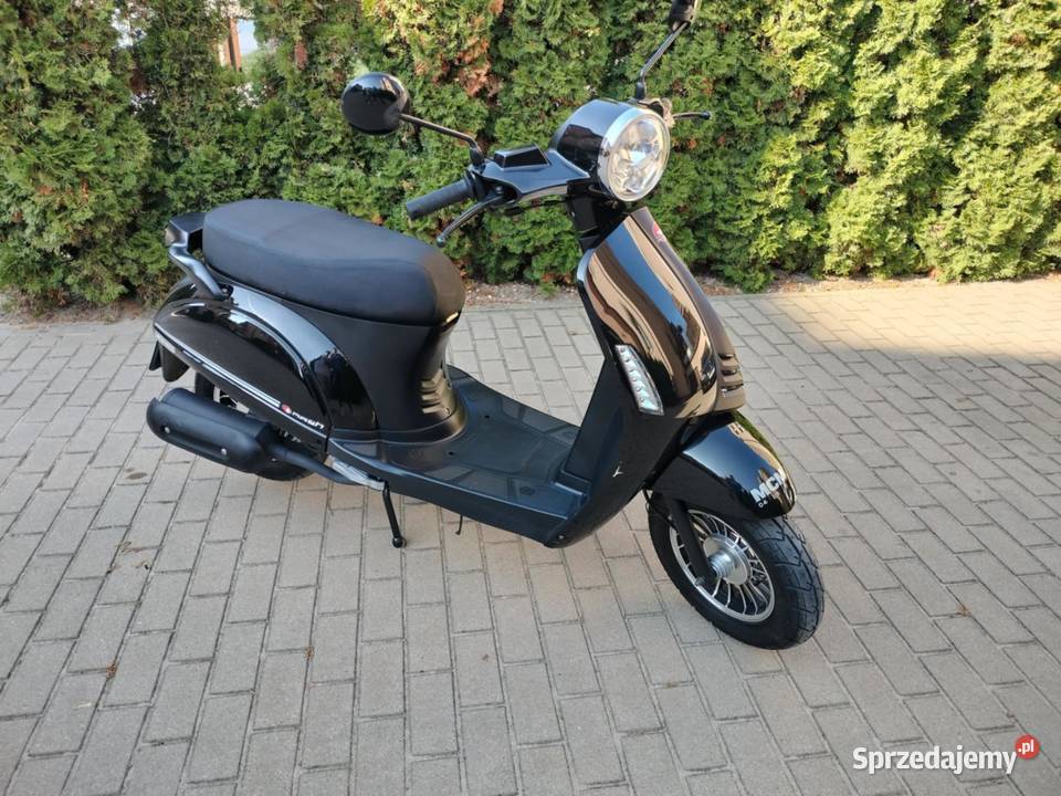 Mash city 50Vespa aprilia yamaha Włoski skuter Vespa wielkopolskie Śrem