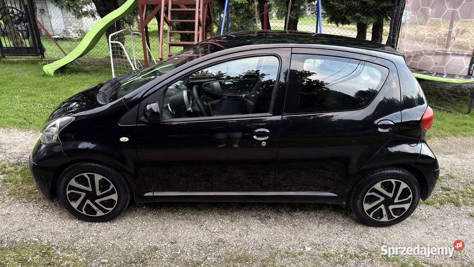 Toyota Aygo idealny samochód do miasta sprzedam