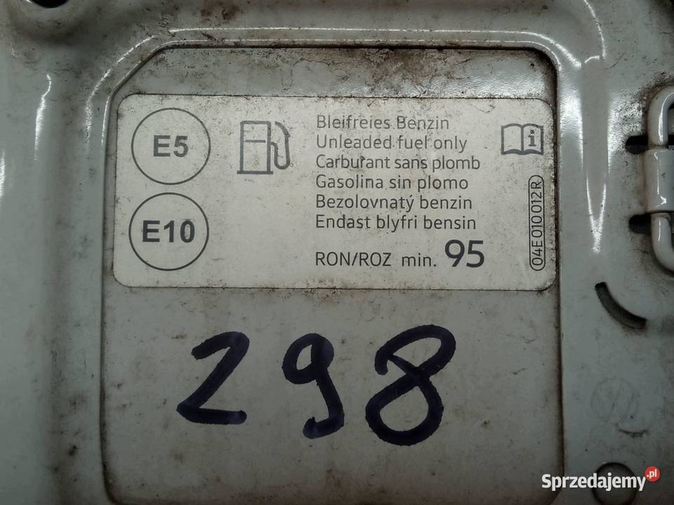 KLAPKA WLEWU PALIWA BIAŁA LIFT 2K0809905E VW Części samochodowe