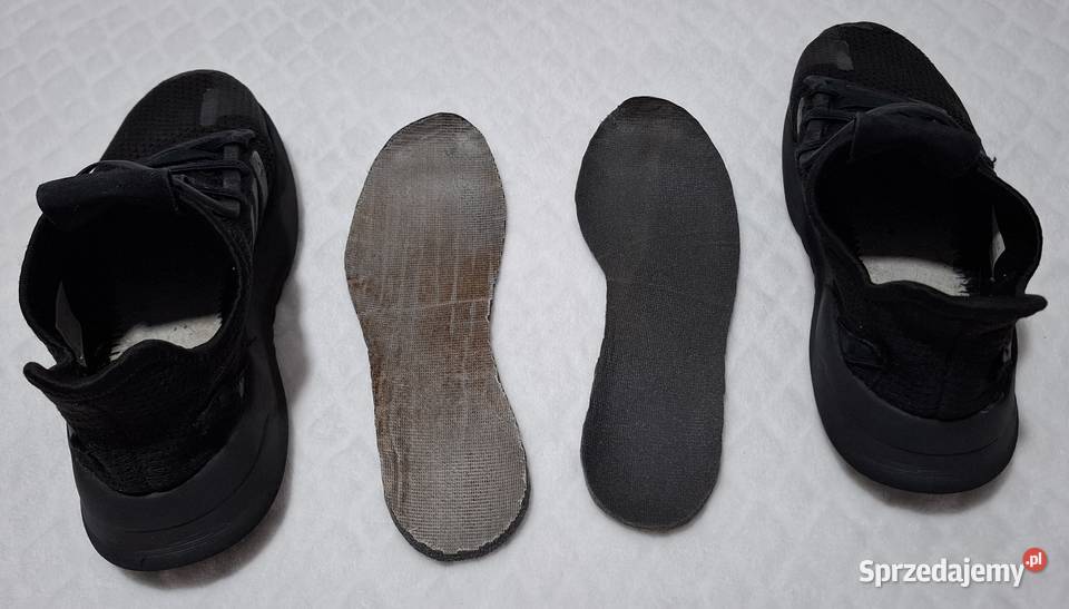 Buty sportowe chłopięce Adidas 335 215 czarne Czeladź sprzedam