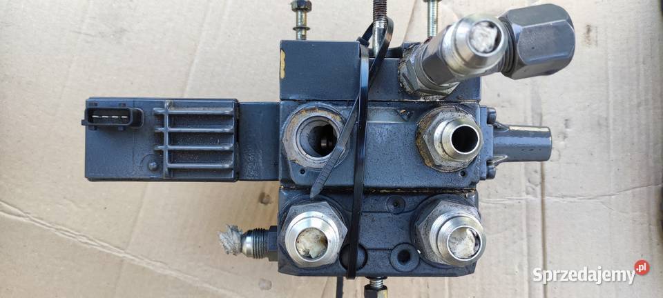 Zawór hydrauliczny Valtra V 35230200 Hydraulika Kutno