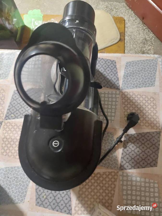 Sokowirówka wolno obrotowa Philips