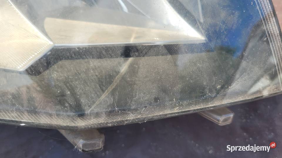 SKODA OCTAVIA III REFLEKTOR PRAWY LAMPA PRAWA sprzedam