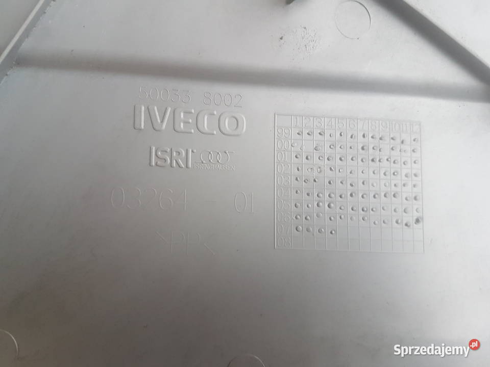 Iveco Daily 4 0611 osłona boczna zaślepka kanapy Legnica
