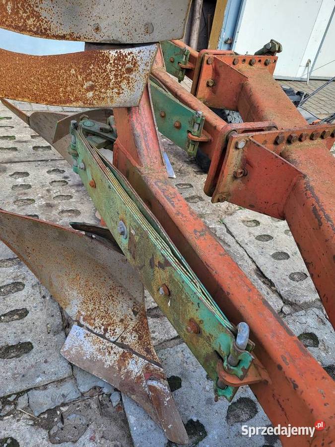 Pług 3 skibowy kverneland Pługi Maszyny uprawowe