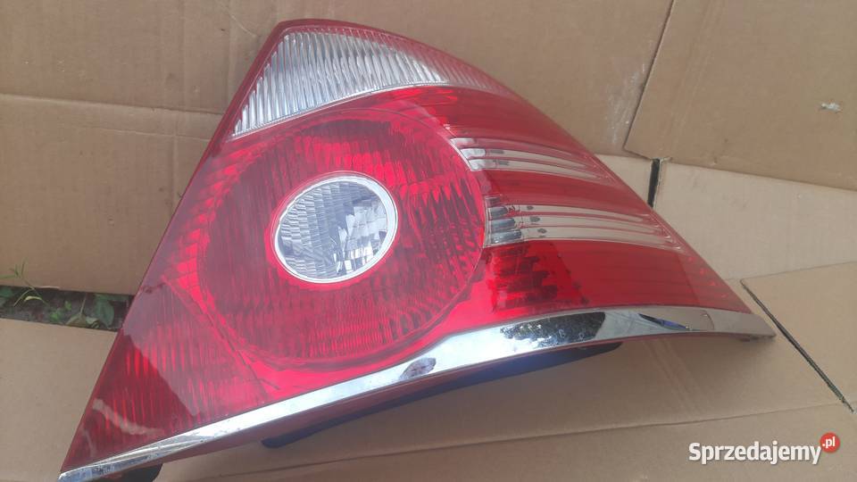 lampa prawa lewa tylna tył Ford Mondeo mk3 hb Dębno sprzedam