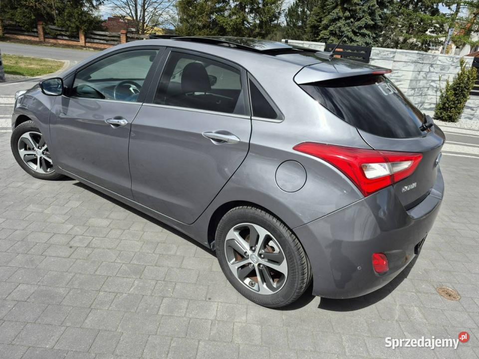 Hyundai i30 16 benzyna PANORAMA navi kamera led wspomaganie kierownicy Drelów