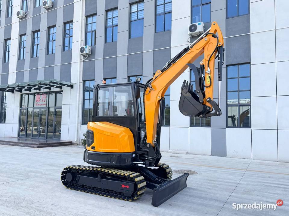Minikoparka 4 t Mller Machinery MB 40 silnik Pleszew