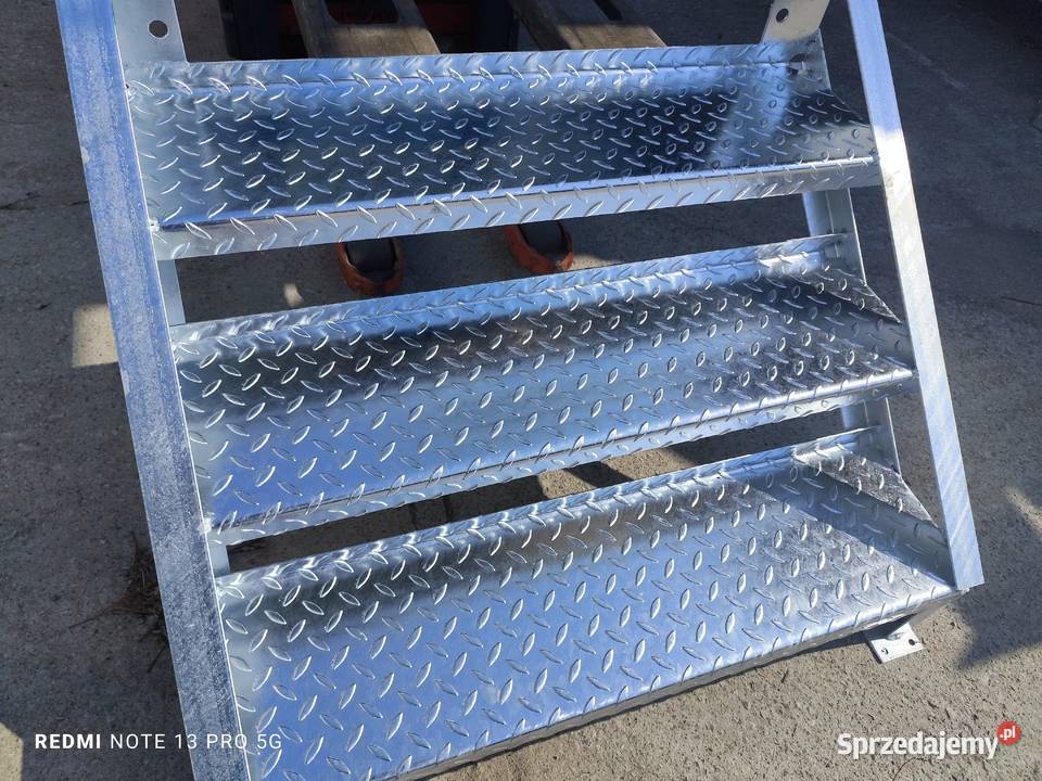 Schody metalowe loft wejście na wysokość 75 3