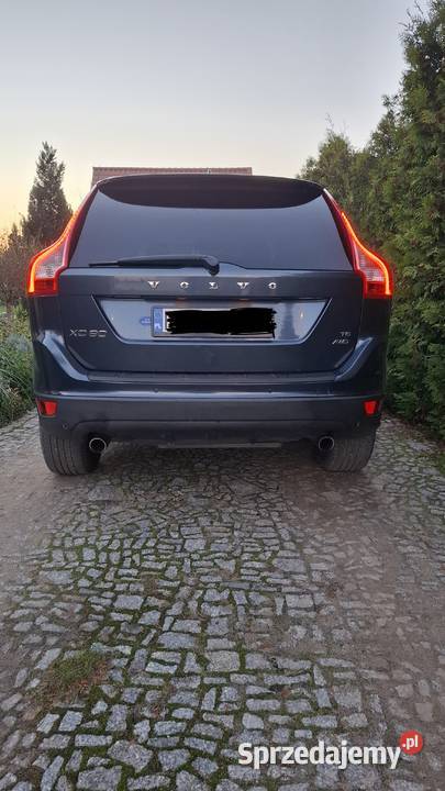 Volvo XC60 30T6 blispanorama2xPDC nieuszkodzony Gniezno