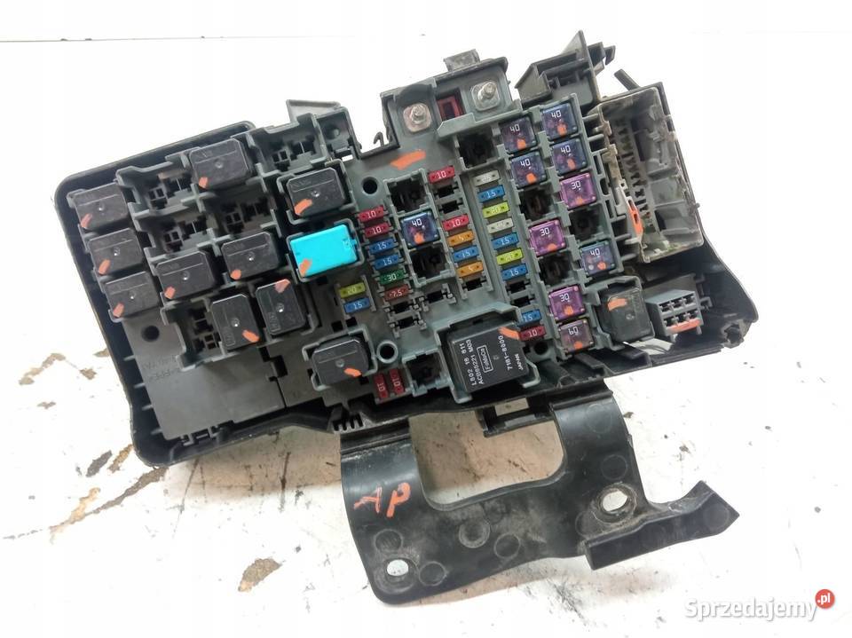 SKRZYNKA BEZPIECZNIKÓW 591940YA1 GH 20 B 146