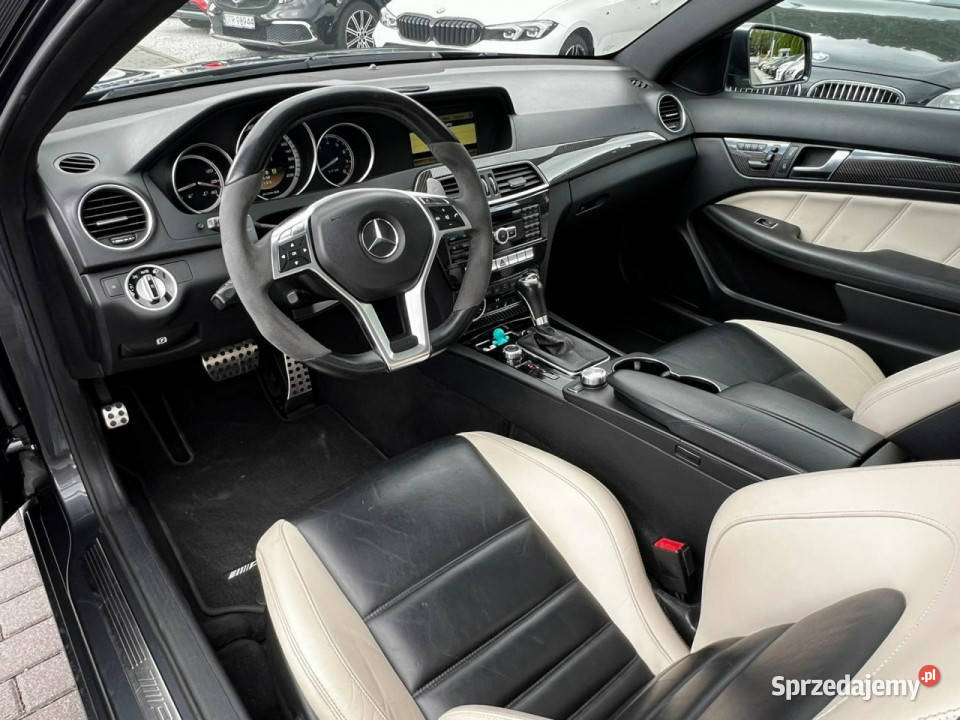 Mercedes C 63 AMG COUPE Panorama HarmanKardon centralny zamek Mercedes-Benz Baranowo