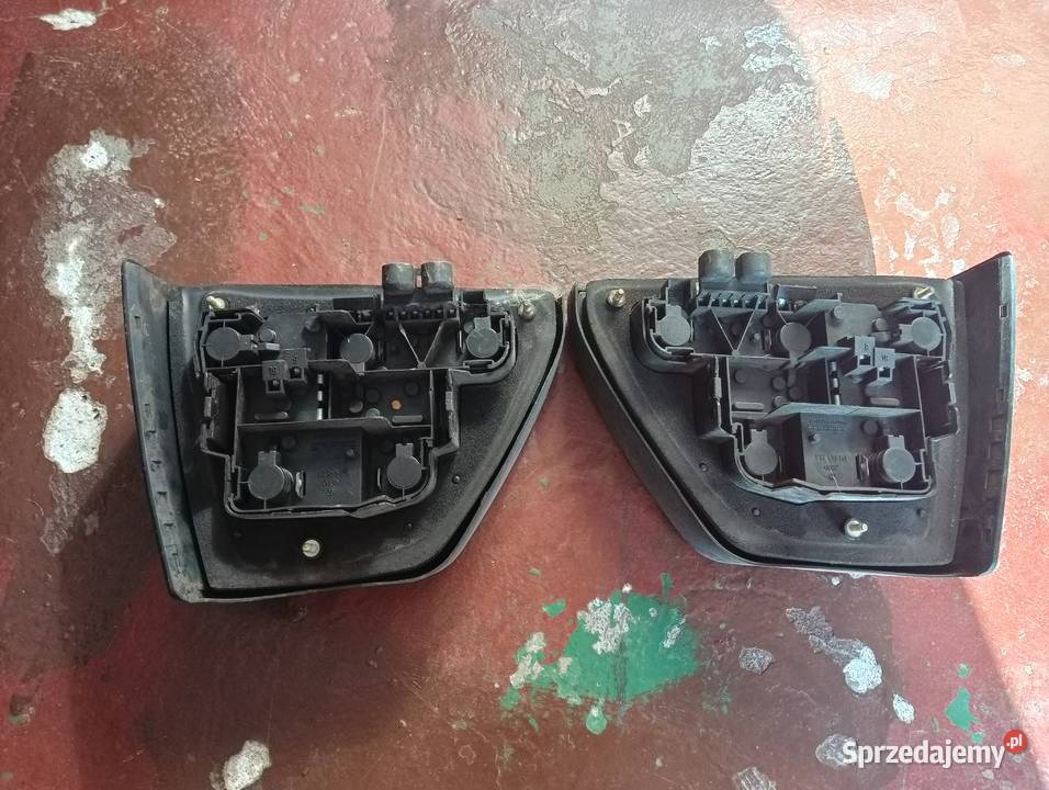 VW Golf MK2 lampy tył Rok produkcji 1989 Części samochodowe Biała Podlaska