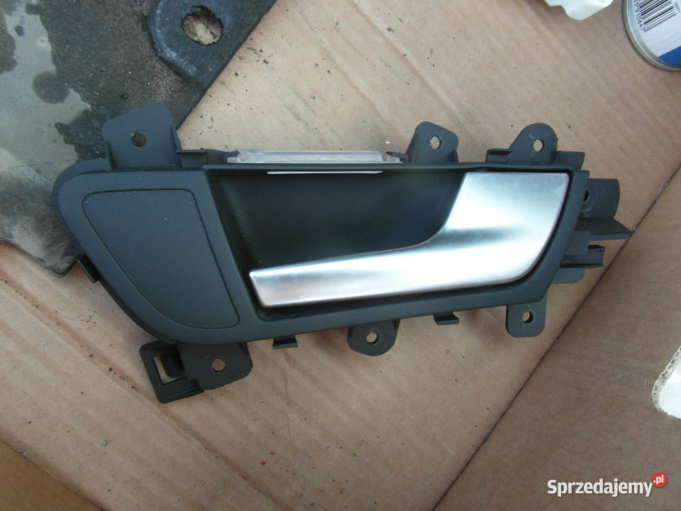 Klamka drzwi przód prawa AUDI A4 a5 8K0839020 zachodniopomorskie Szczecin