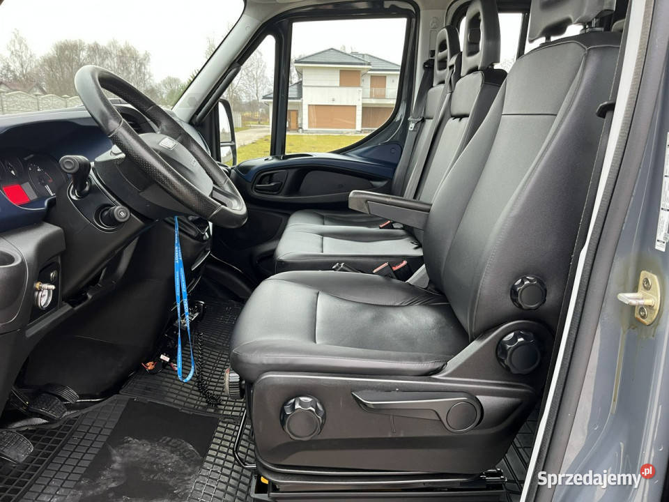 Iveco Daily 70C18 7osobowy DokaBrygadowy Daleszyce